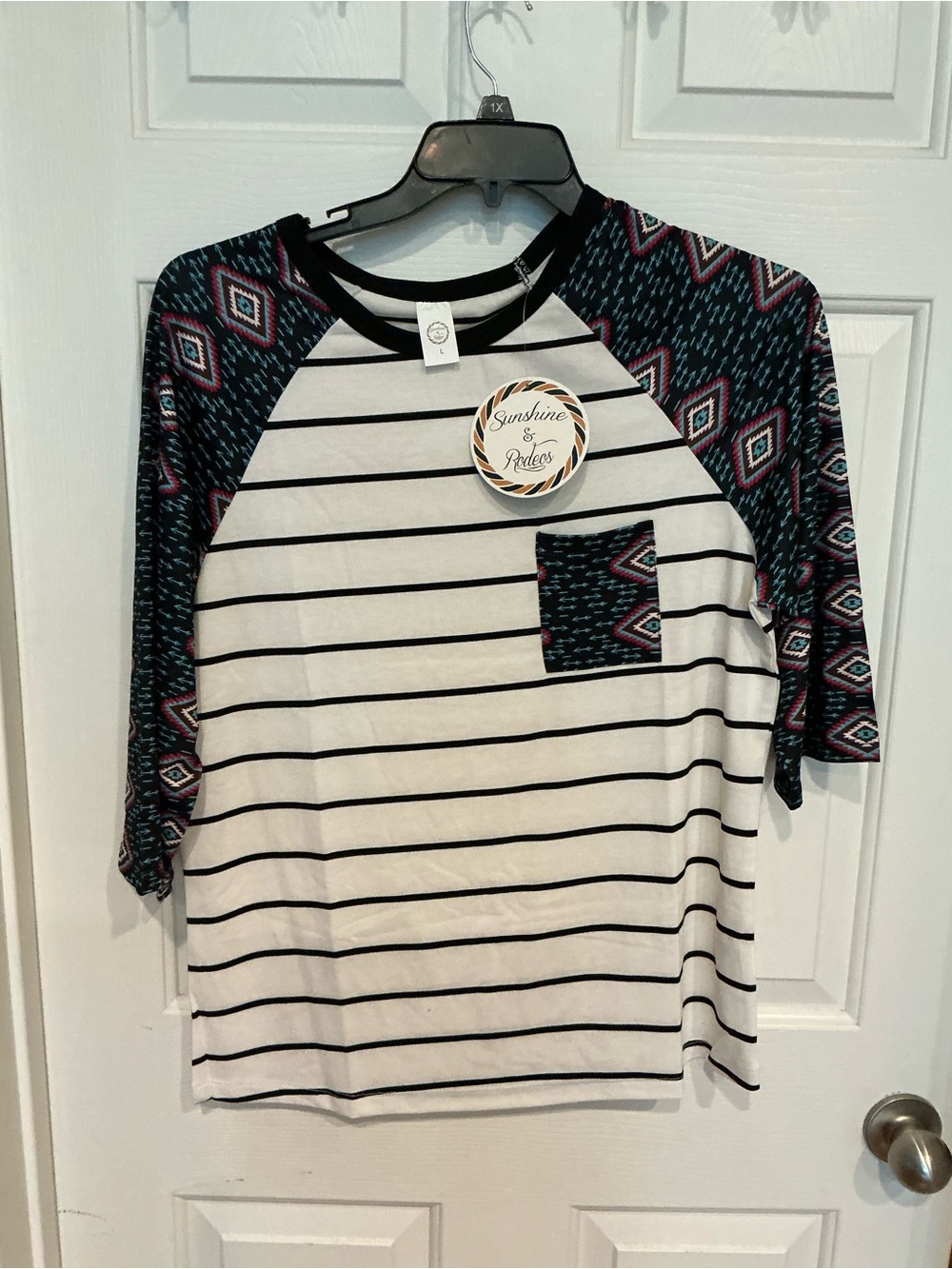 Raglan Stripe Pocket Tee with Geometric Print Sleeves - White & Teal